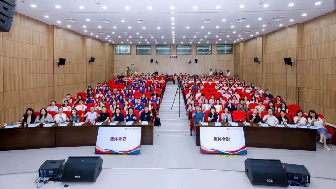 从身边故事到全球治理，这场多语种演讲比赛，中外青年有话说→